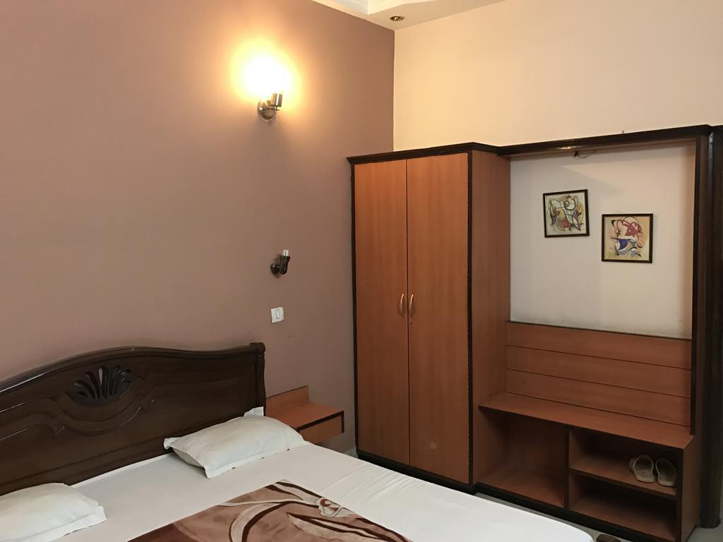 Hotel D R International Ambāla Eksteriør billede